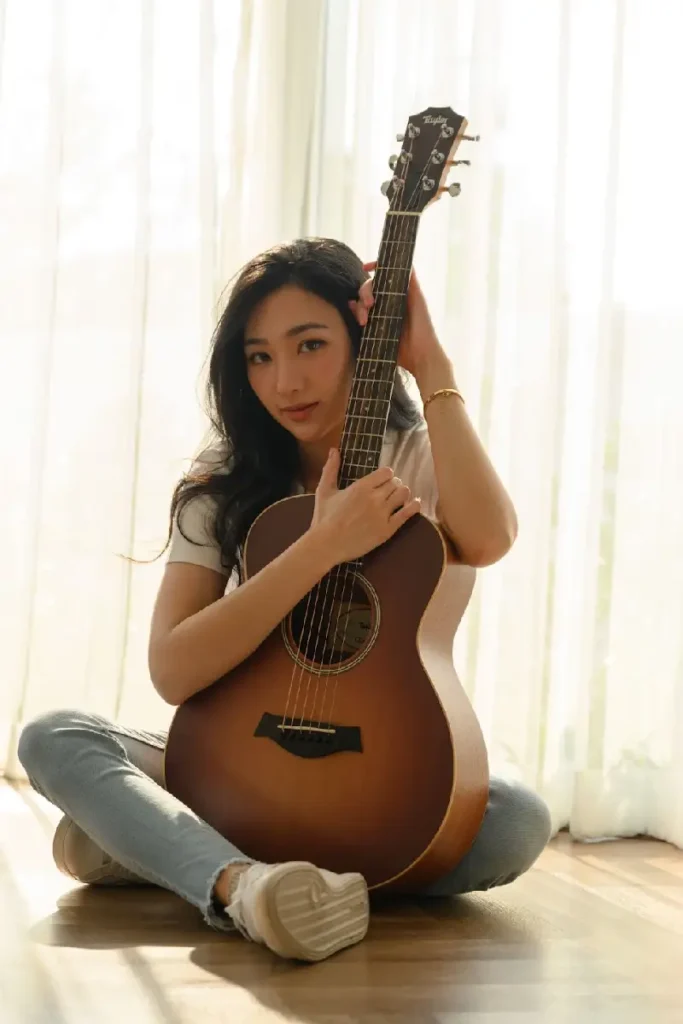 5 เทคนิคดูแลกีตาร์โปร่ง : Music Collection